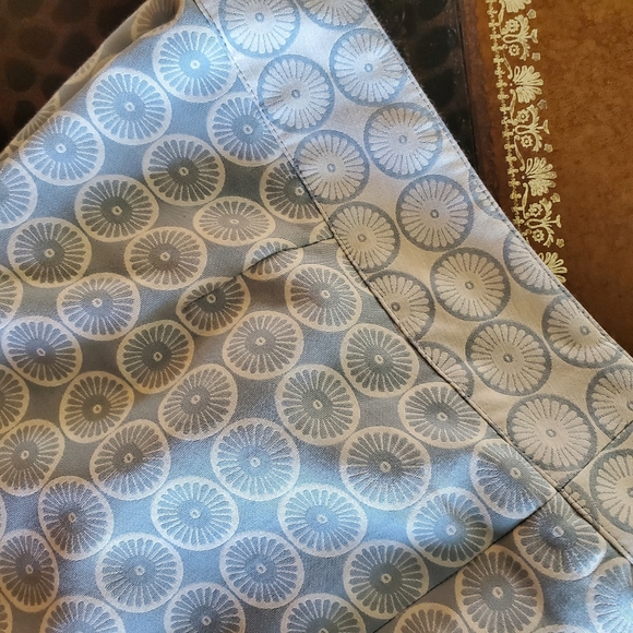 Etcetera Blue And Crean Cotton Blend Capris 4 - Picture 2 of 5